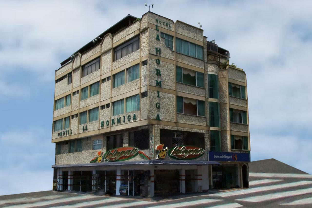 Hotel La Hormiga Bucaramanga Esterno foto
